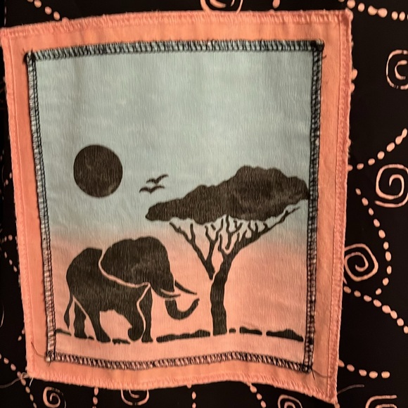 Asian creations jacket. For all the elephant lovers this is the jacket for you. - Picture 10 of 13